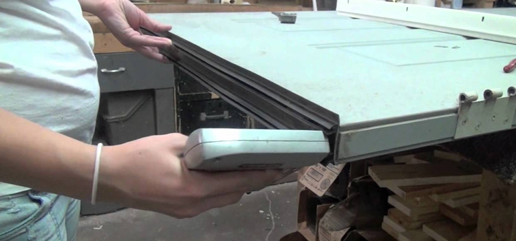 damaged steel door repair Eucalyptus Hills